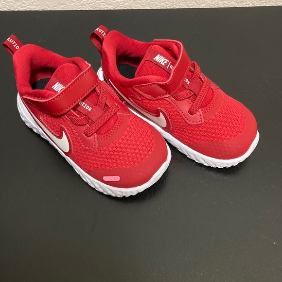 NEW NIKE REVOLUTION 5 (TDV) SNEAKERS BOYS GIRLS 7C - Picture 4 of 13